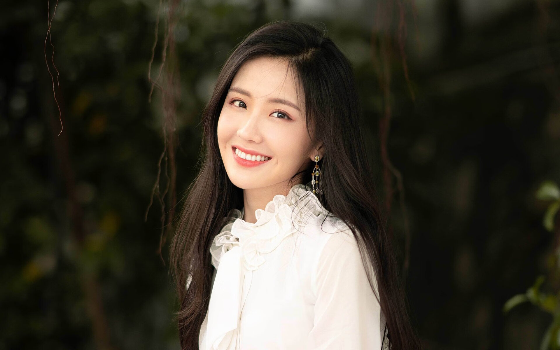 国足年度战术执行临界失误分析图谱，国足技战术